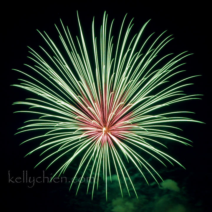 this-is-new-york.com Fourth of July fireworks in Oneonta NY photo by Kelly Chien