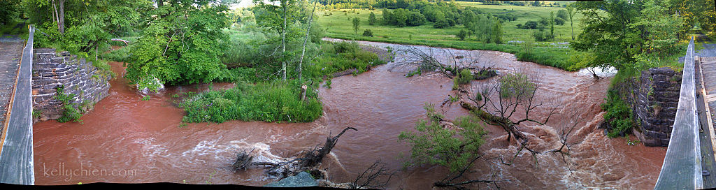 this-is-new-york.com Flooding in Hobart after hurricane Irene photo by Kelly Chien