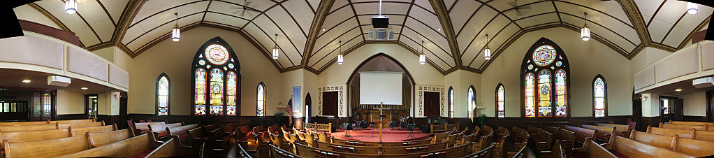 this-is-new-york.com Interior of Main Street Baptist Church in Oneonta NY photo by Kelly Chien