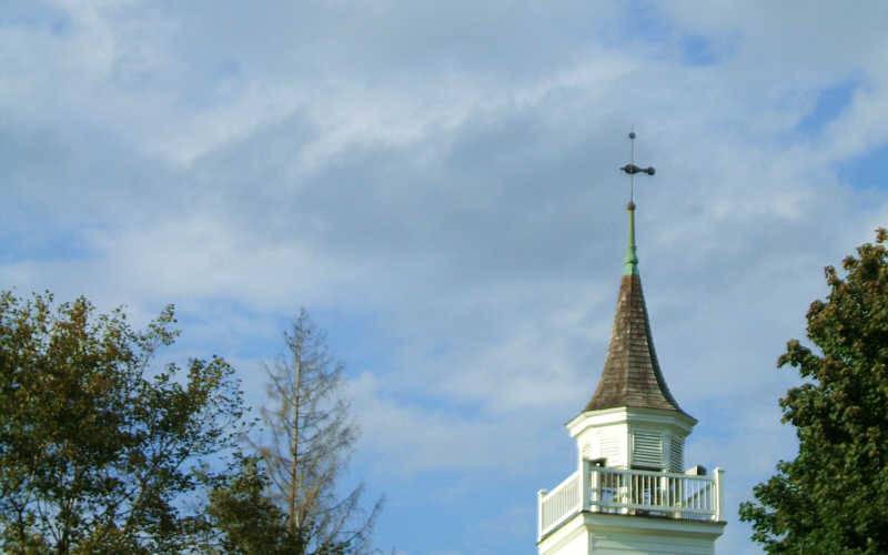 this-is-new-york.com Episcopal Church bell tower in Hobart NY photo by Kelly Chien