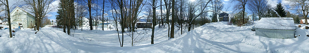 this-is-new-york.com Winter along the Delaware & Ulster railroad hiking path, Hobart NY photo by Kelly Chien